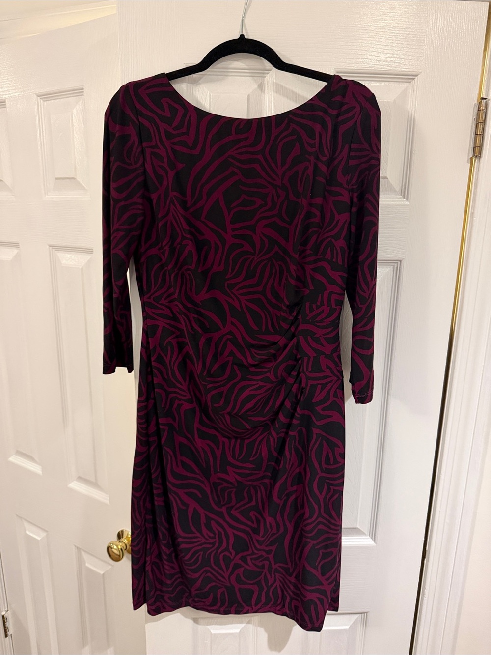 Anne Klein Black and Aubergine Patterned Long Sleeve Dress